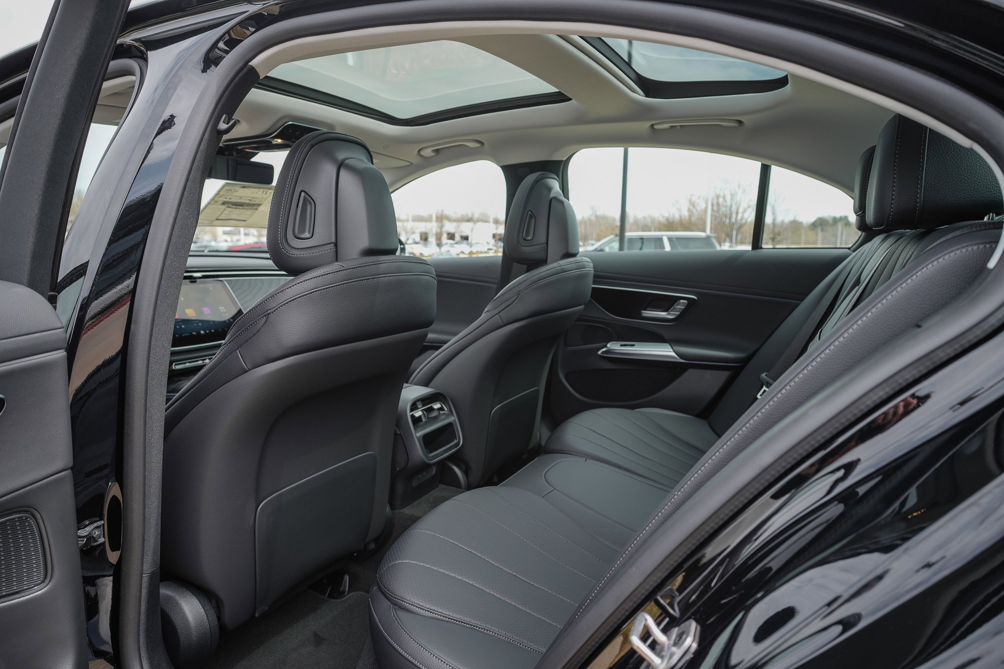 New 2026 Black Mercedes-Benz E 350 image 30