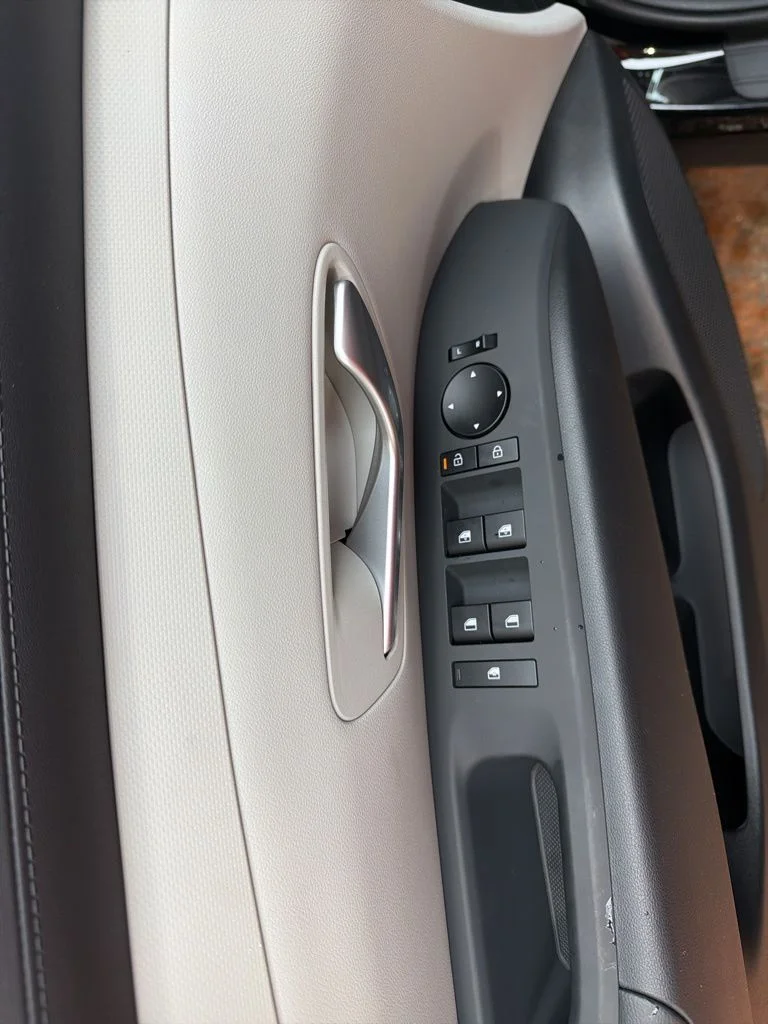 New 2026 Phantom Black Hyundai SEL image 21
