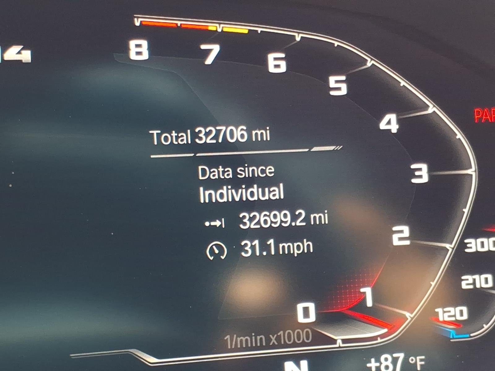 Used 2021 Brooklyn Grey Metallic BMW  image 28