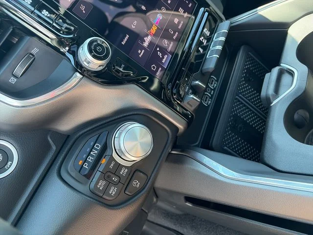 New 2027 Silver Zynith Exterior Paint RAM Laramie image 24