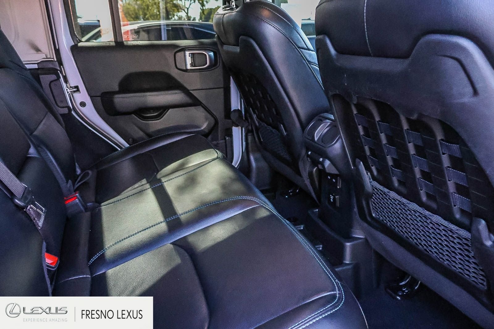 Used 2021 White Jeep Unlimited Rubicon 4xe image 14