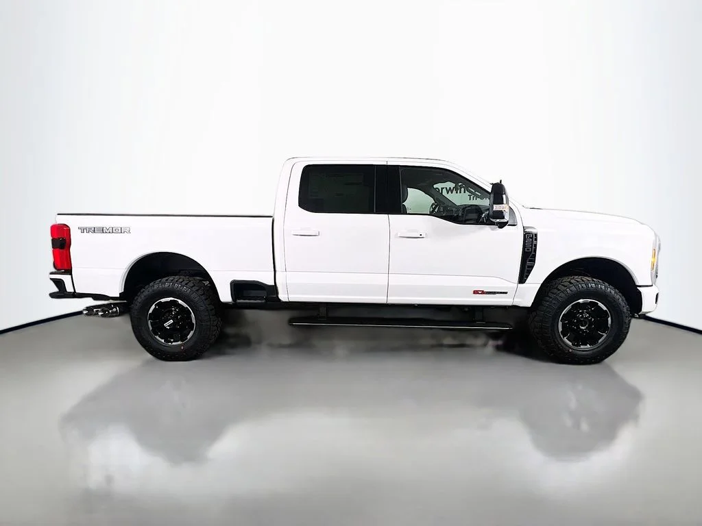 New 2026 Star White Metallic Tri-Coat Ford Platinum image 18