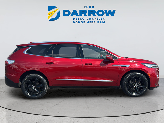 Used 2023 Red Buick Essence image 6