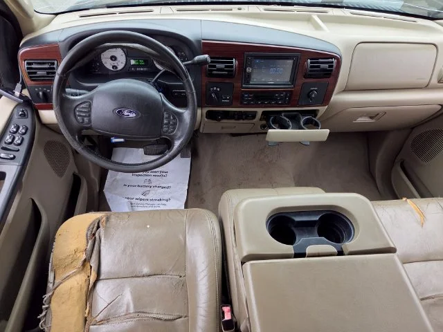 Used 2005  Ford Lariat image 9