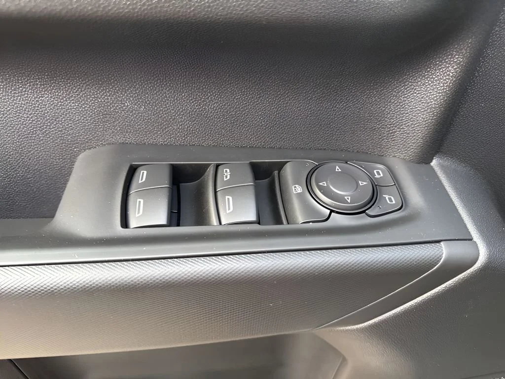 Used 2026 Black Chevrolet Custom image 25