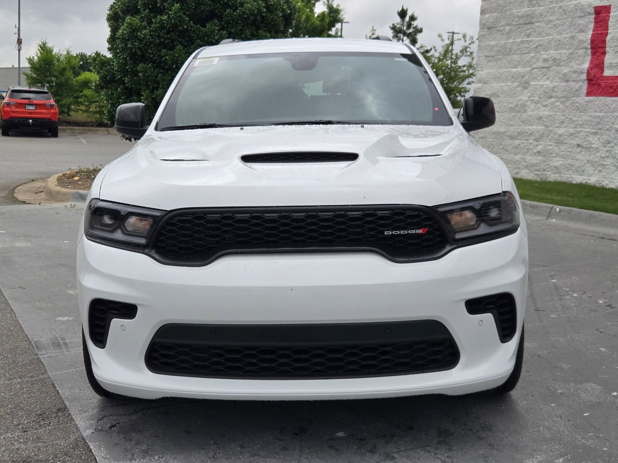 New 2026 White Knuckle Clear-Coat Exterior Paint Dodge GT HEMI V8 image 2