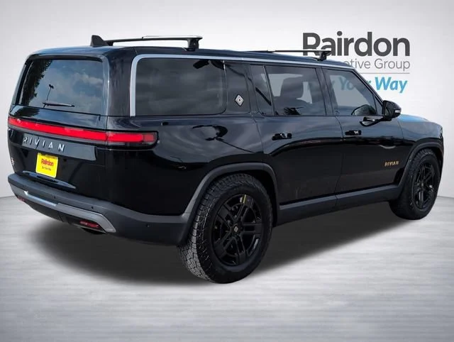 Used 2023 Midnight Rivian Adventure image 7