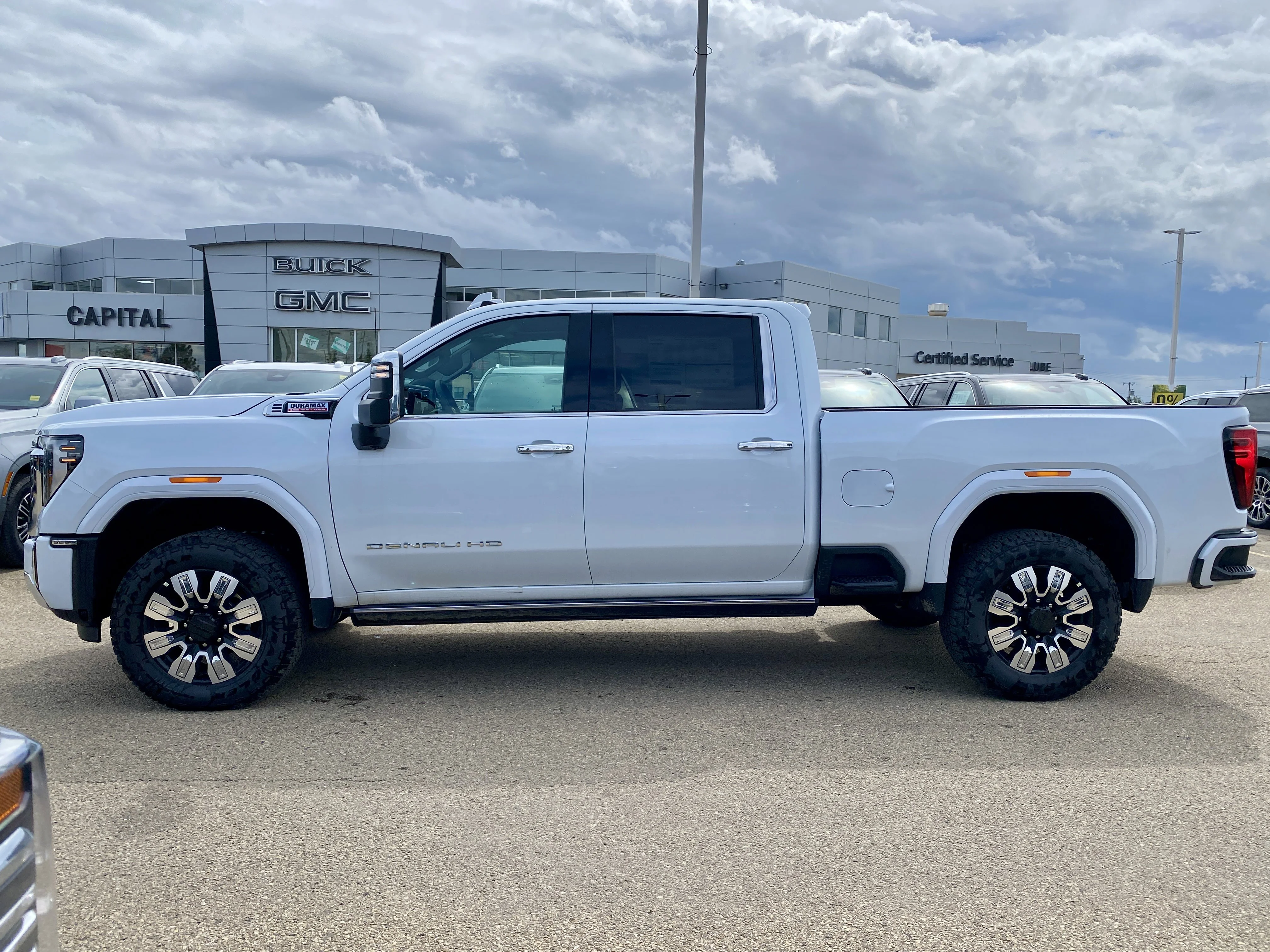 New 2026 GLACIER WHITE TRICOAT GMC Denali image 3