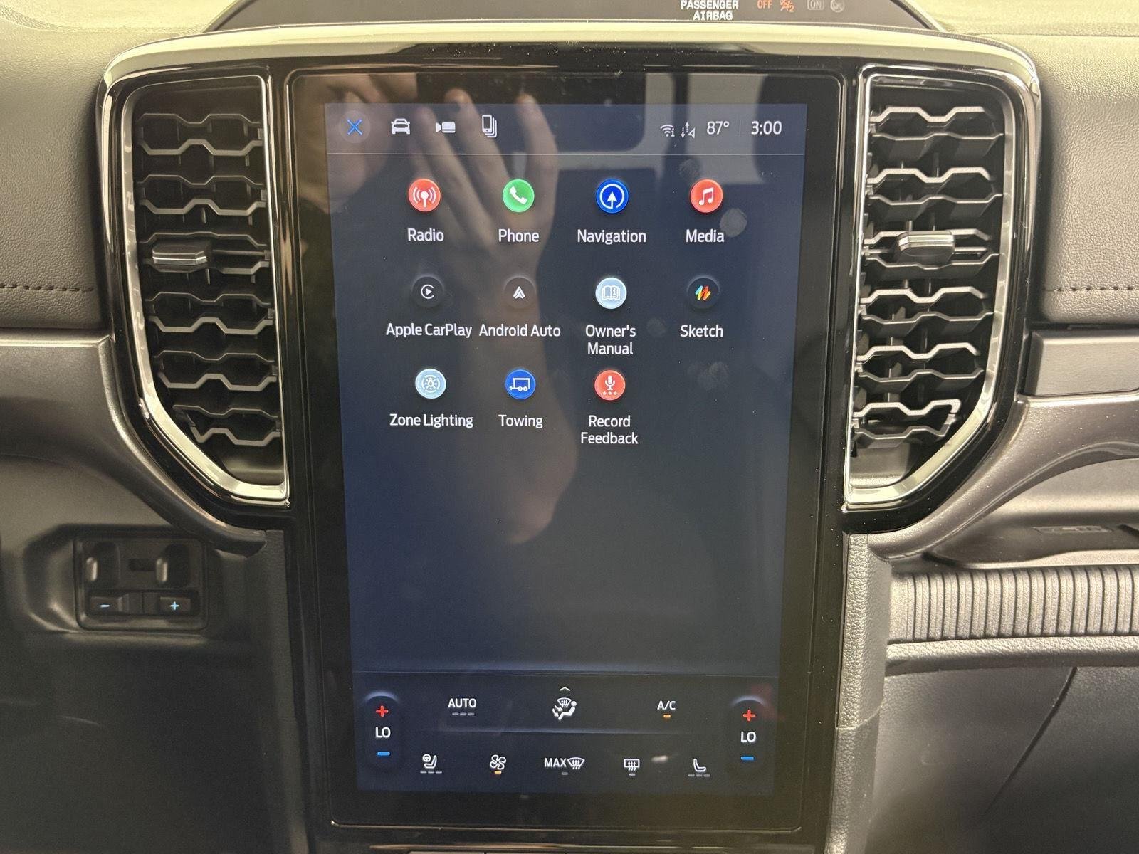 New 2026 Desert Sand Ford LARIAT image 36