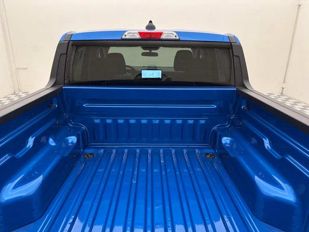New 2025 Blue Ford XLT image 33