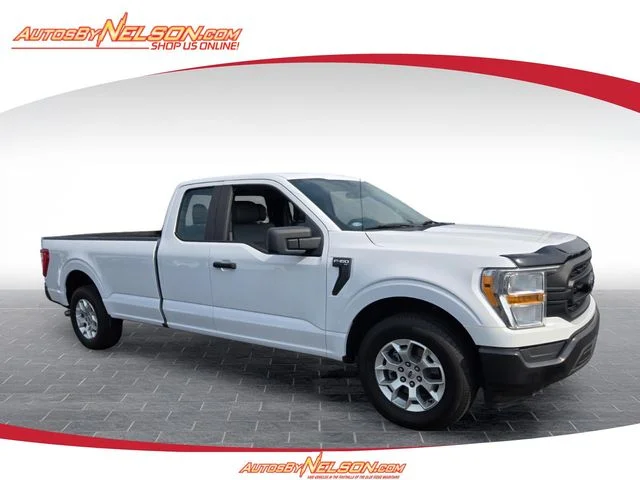 Used 2021 White Ford XL image 1