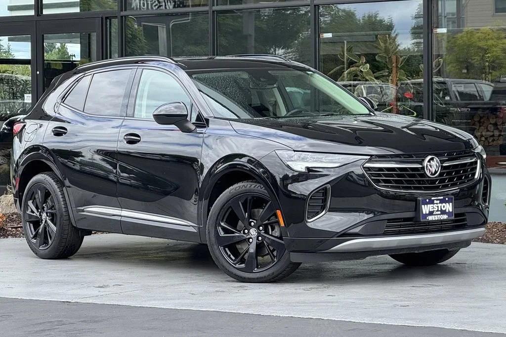2023 Buick Envision Essence AWD's photo