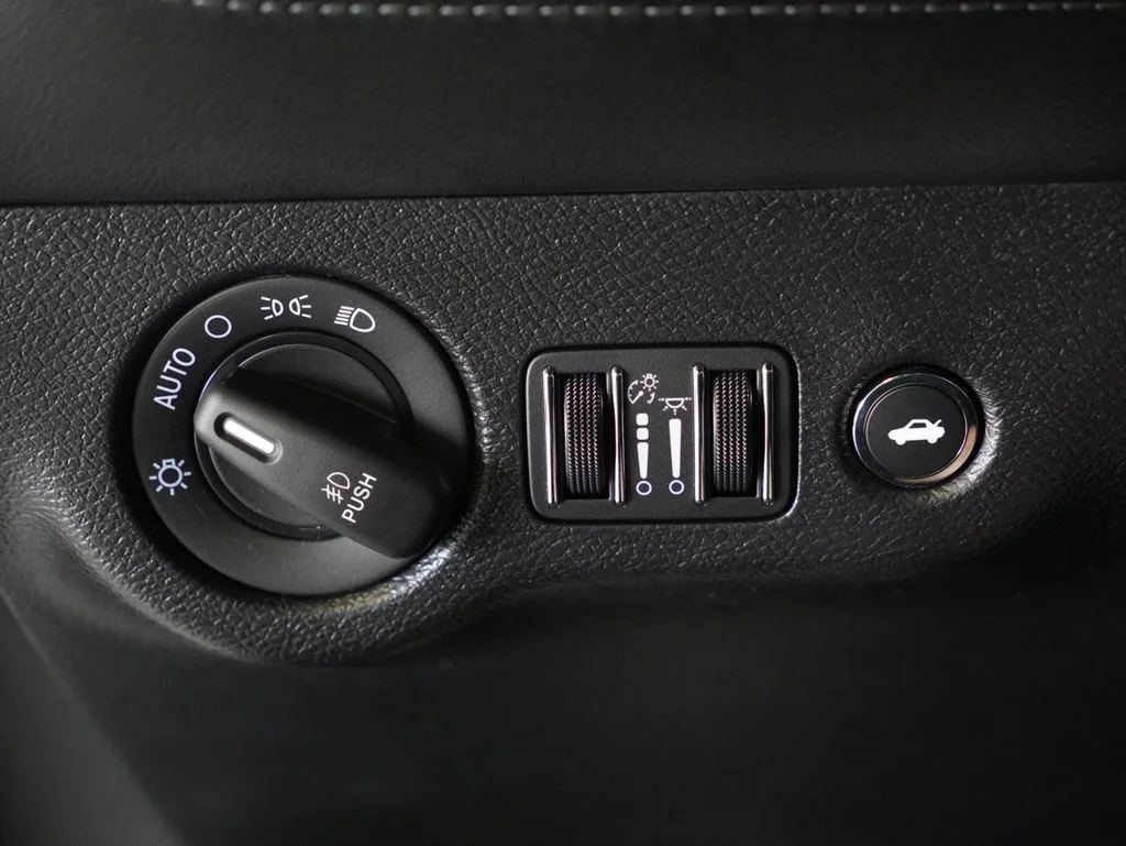 Certified Used 2023 Gray Dodge R/T Scat Pack image 9