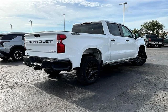 Used 2026 White Chevrolet Custom Trail Boss image 4