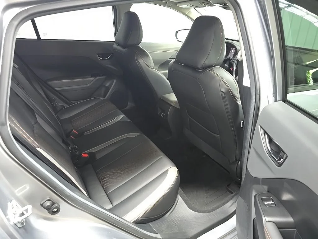Used 2025 Silver Subaru Limited image 18