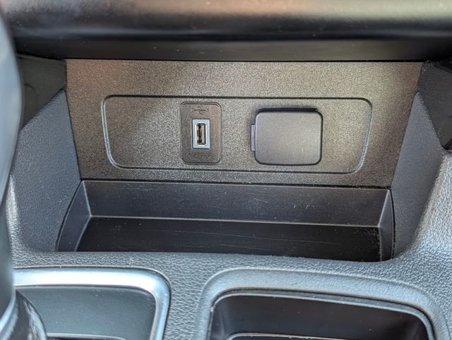 Used 2019 White Ford SE image 25
