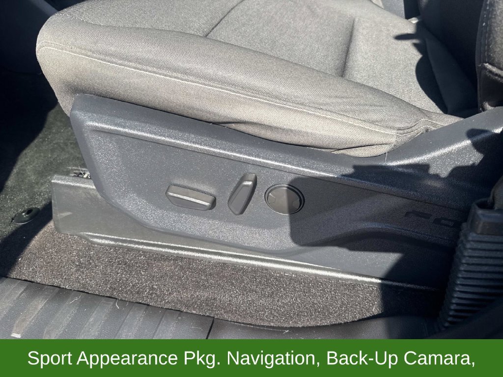 Used 2022 Black Ford XLT image 18