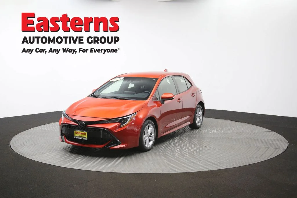 Used 2019 Red Toyota SE image 53