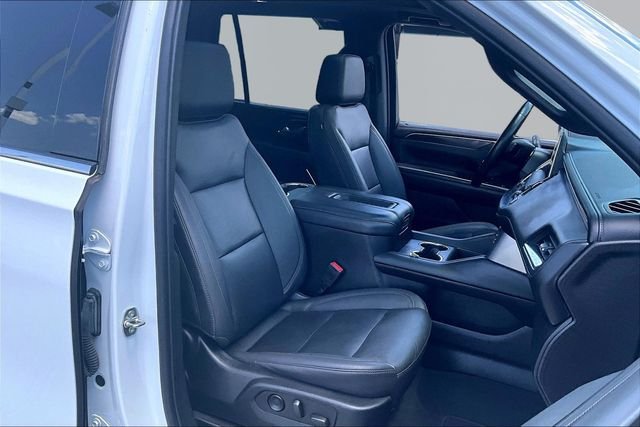 Used 2023 White Chevrolet LT image 7