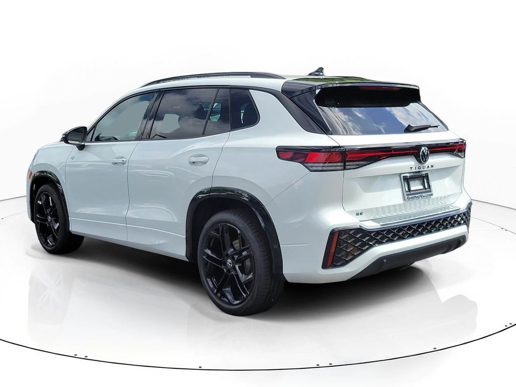 New 2026 White/off-white Volkswagen 2.0T SE R-Line Black image 3