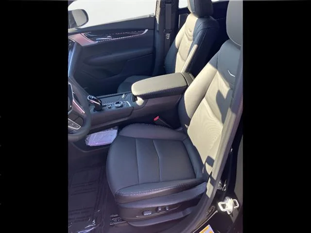 Certified Used 2025 Stellar Black Metallic Cadillac Premium Luxury image 10