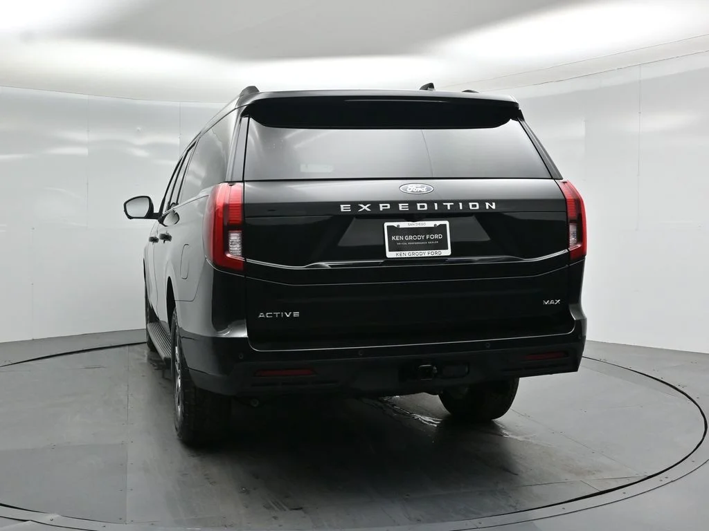 New 2026 Agate Black Metallic Ford Active image 25