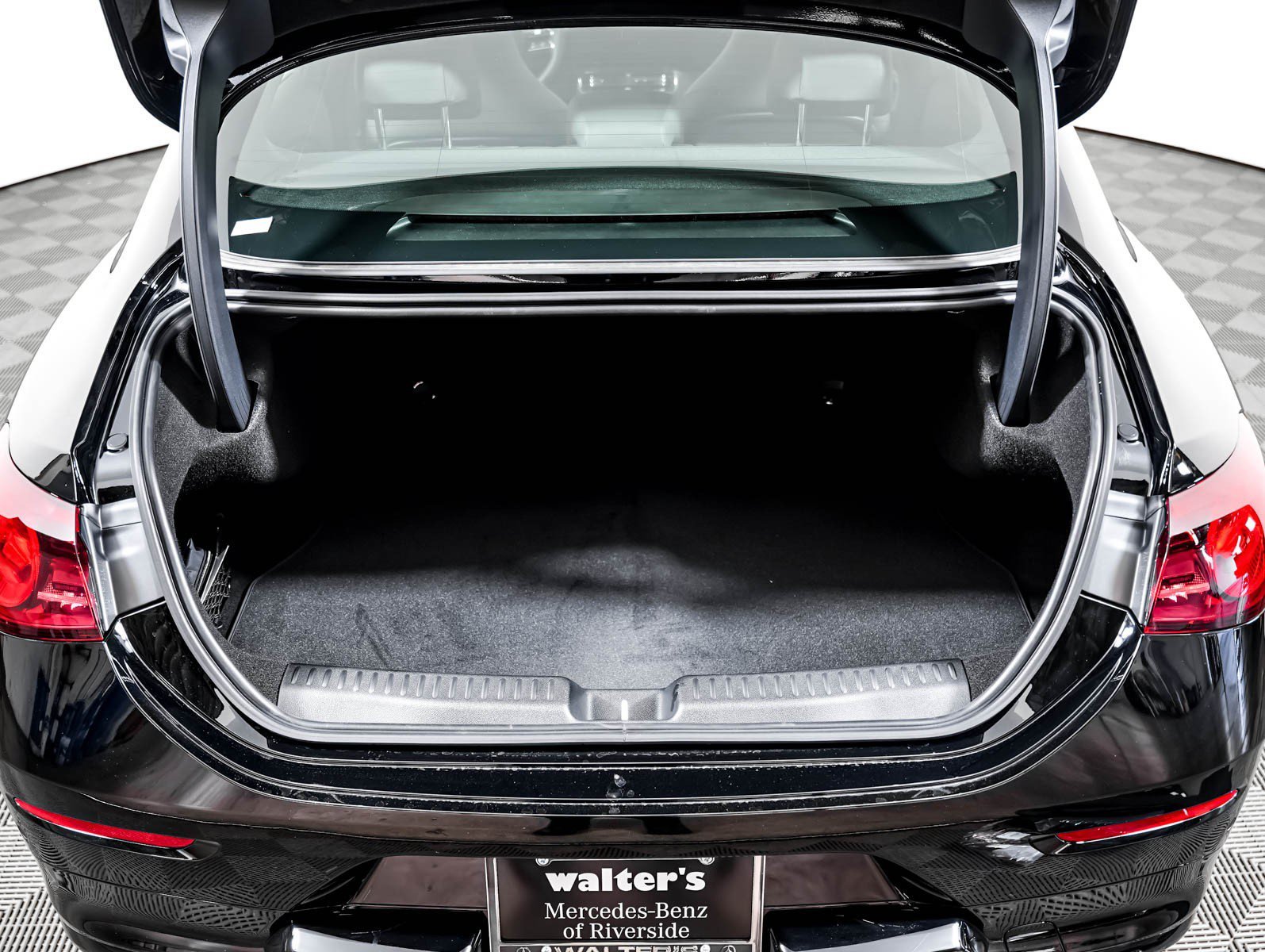 New 2027 Night Black Mercedes-Benz CLA 350 image 8