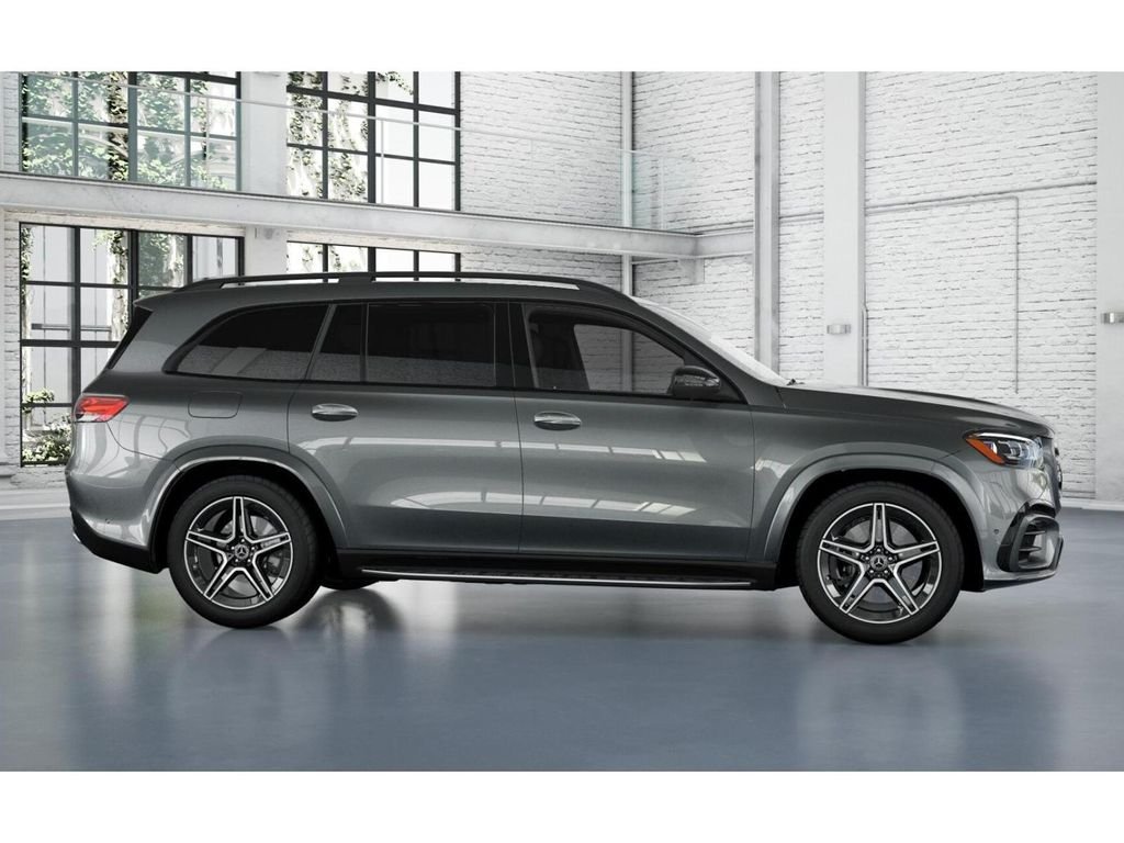 Used 2026 Grey Mercedes-Benz GLS 450 4MATIC® image 15
