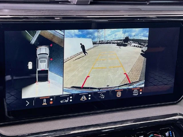 2026 GMC Sierra 1500 AT4 - Photo 9