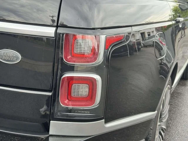 Used 2019 Black Land Rover 5.0L V8 Supercharged image 15