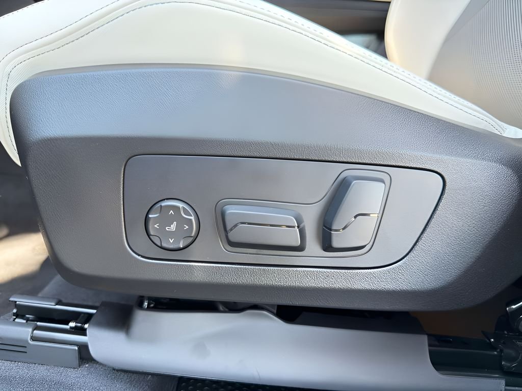 New 2026 Storm Bay Metallic BMW xDrive28i image 11