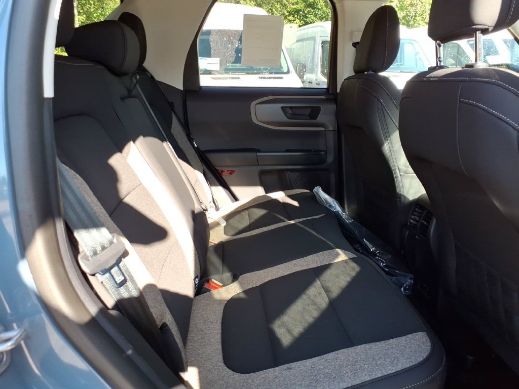New 2026 Azure Gray Metallic Tri-Coat Ford Big Bend® image 10
