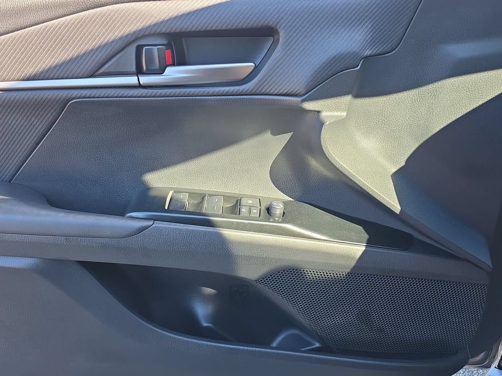 Used 2026  Toyota SE image 18
