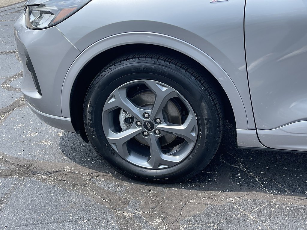 2024 Ford Escape ST-Line - Photo 16