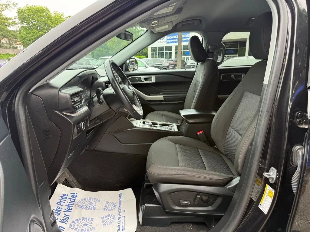 Used 2023 Black Ford XLT image 20