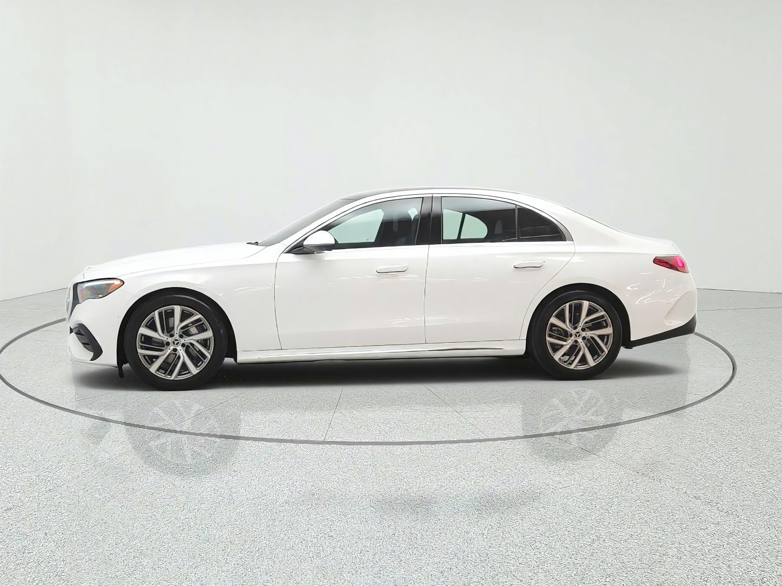 Certified Used 2026 Polar White Mercedes-Benz E 350 RWD Sedan image 8