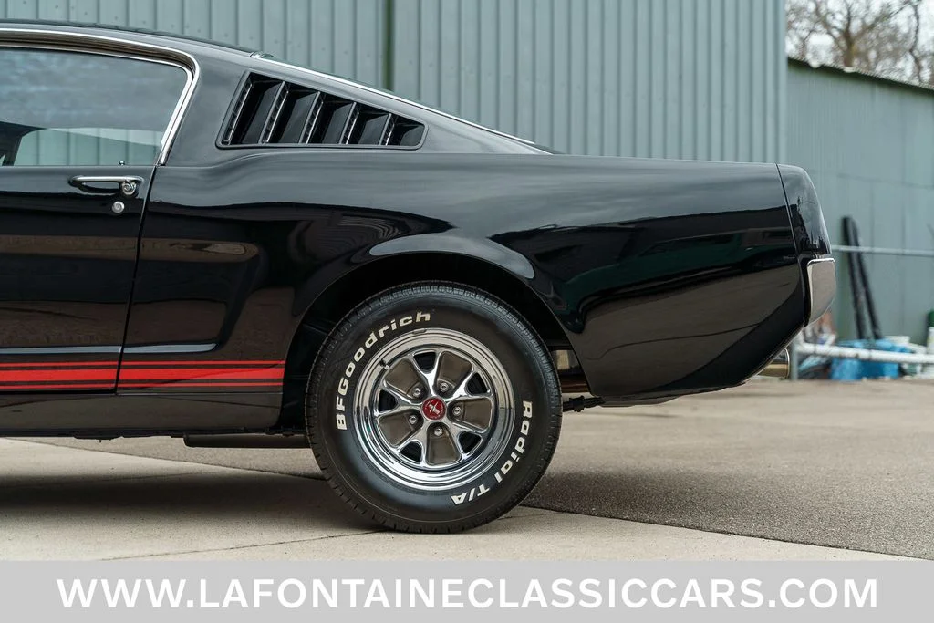 Used 1965 Black Ford GT image 88