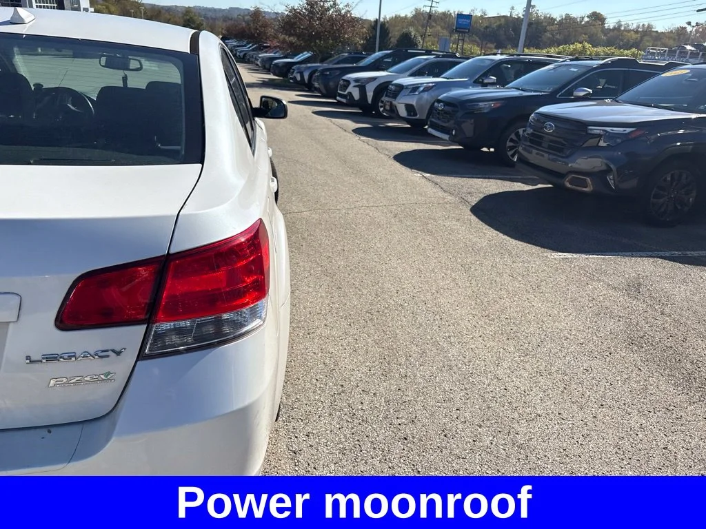 Used 2014 White Subaru 2.5i image 4
