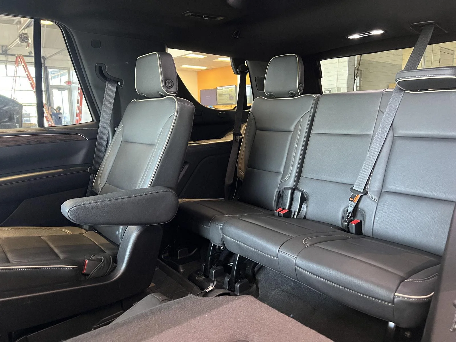 Used 2023 Summit White Chevrolet Premier image 18