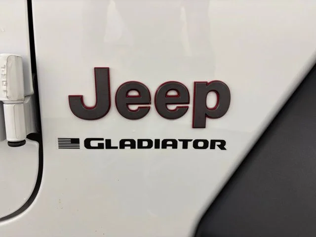 Certified Used 2024 White Jeep Rubicon image 12