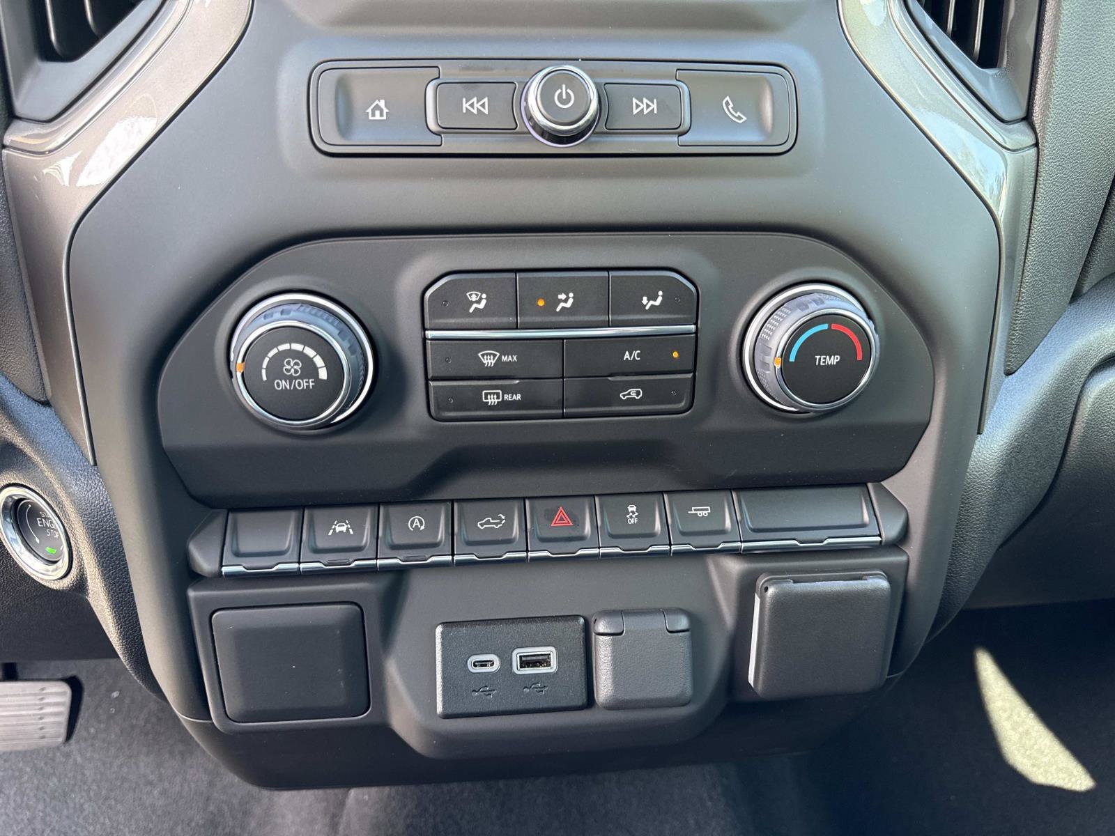 2026 Chevrolet Silverado 1500 Custom - Photo 24