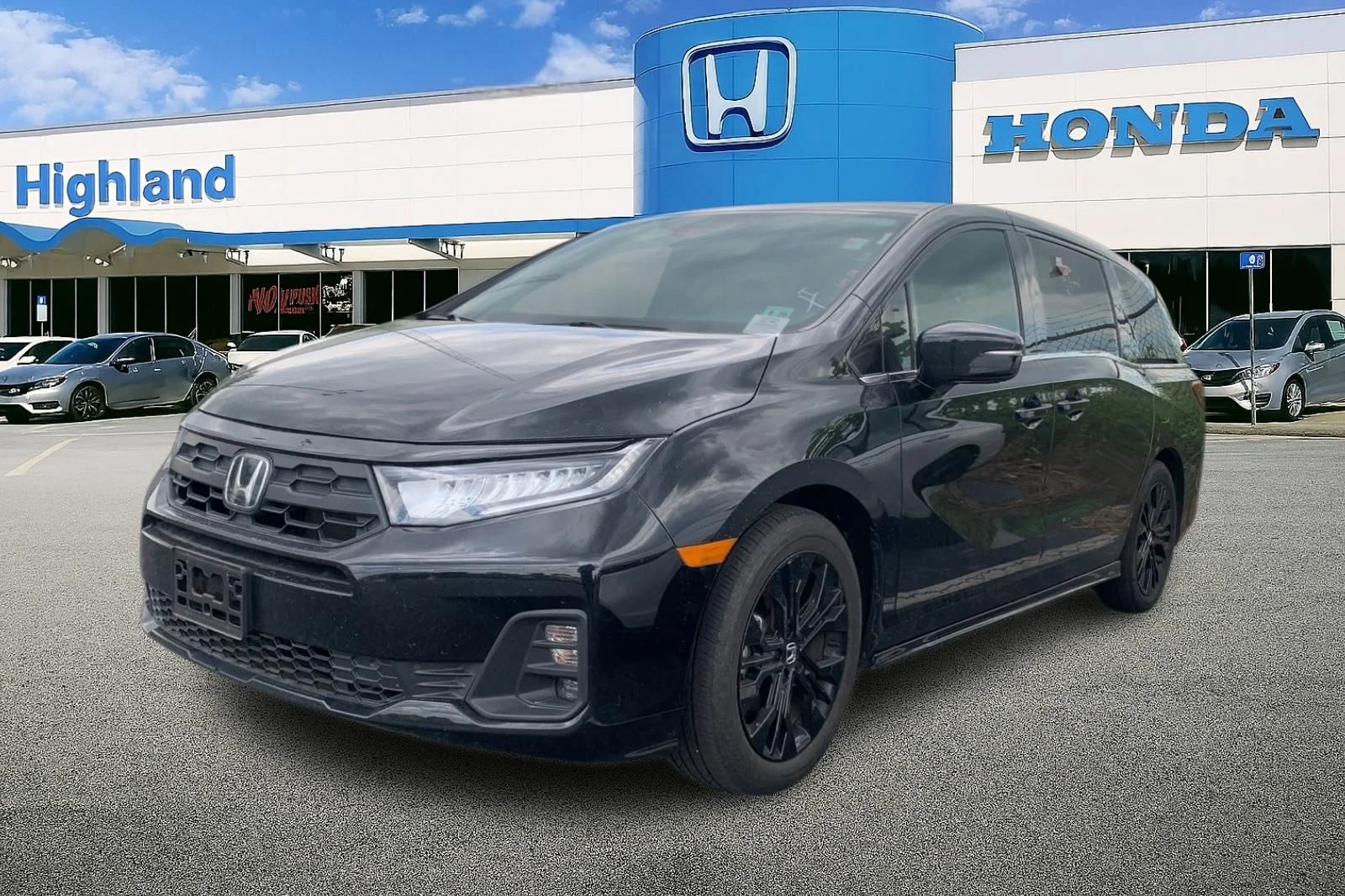 Used 2025  Honda Sport-L image 1