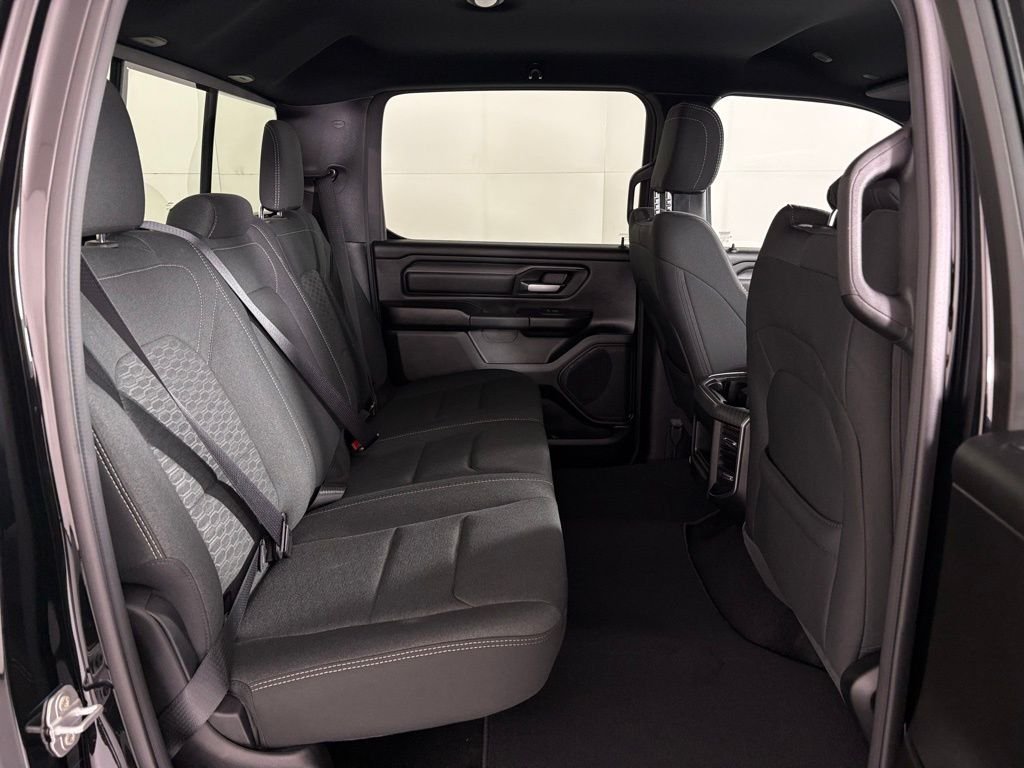 New 2026 Diamond Black Crystal Pearl-Coat Exterior Paint RAM Express image 40