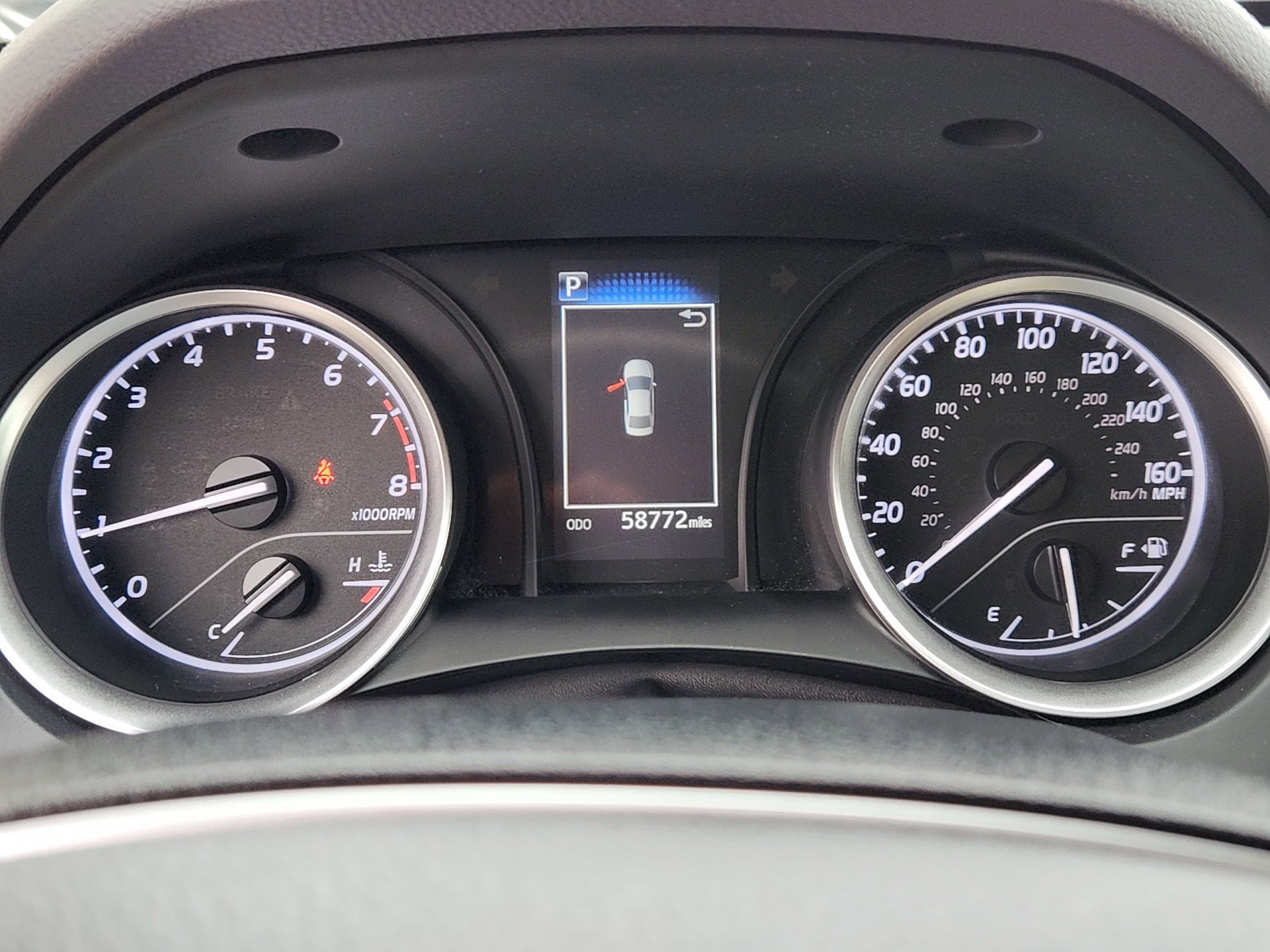 2023 Toyota Camry LE - Photo 13