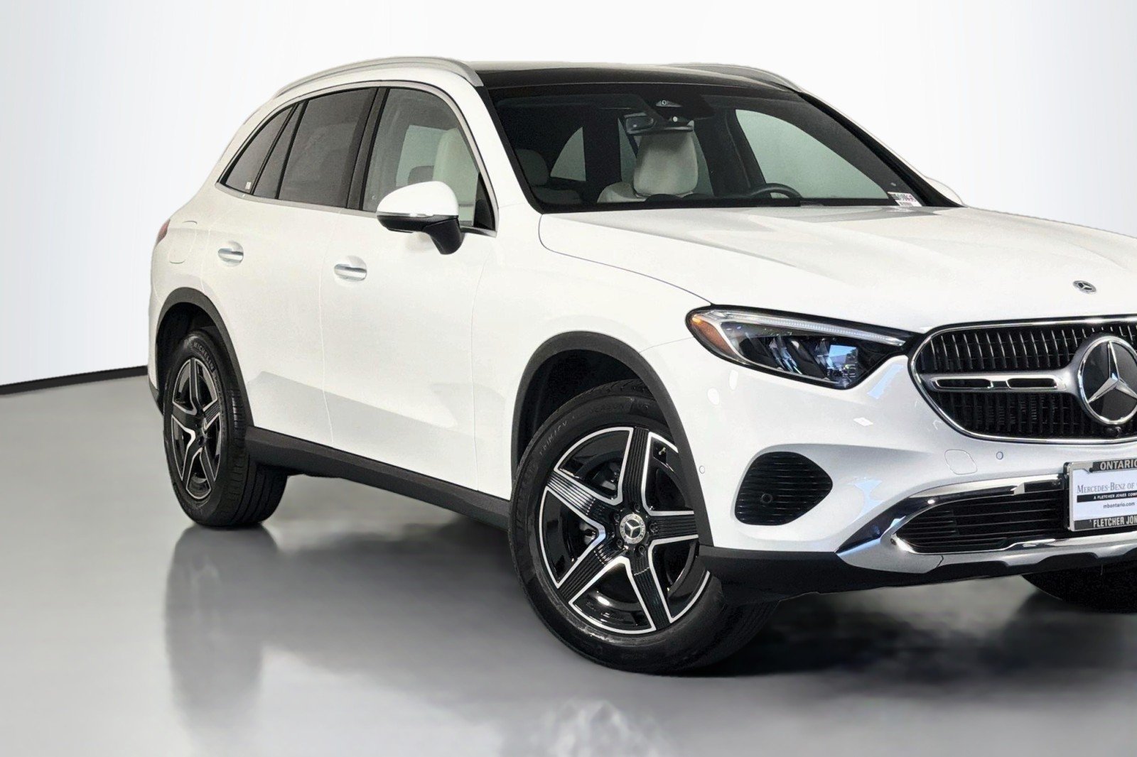 Certified Used 2026 Polar White Mercedes-Benz 300 image 15