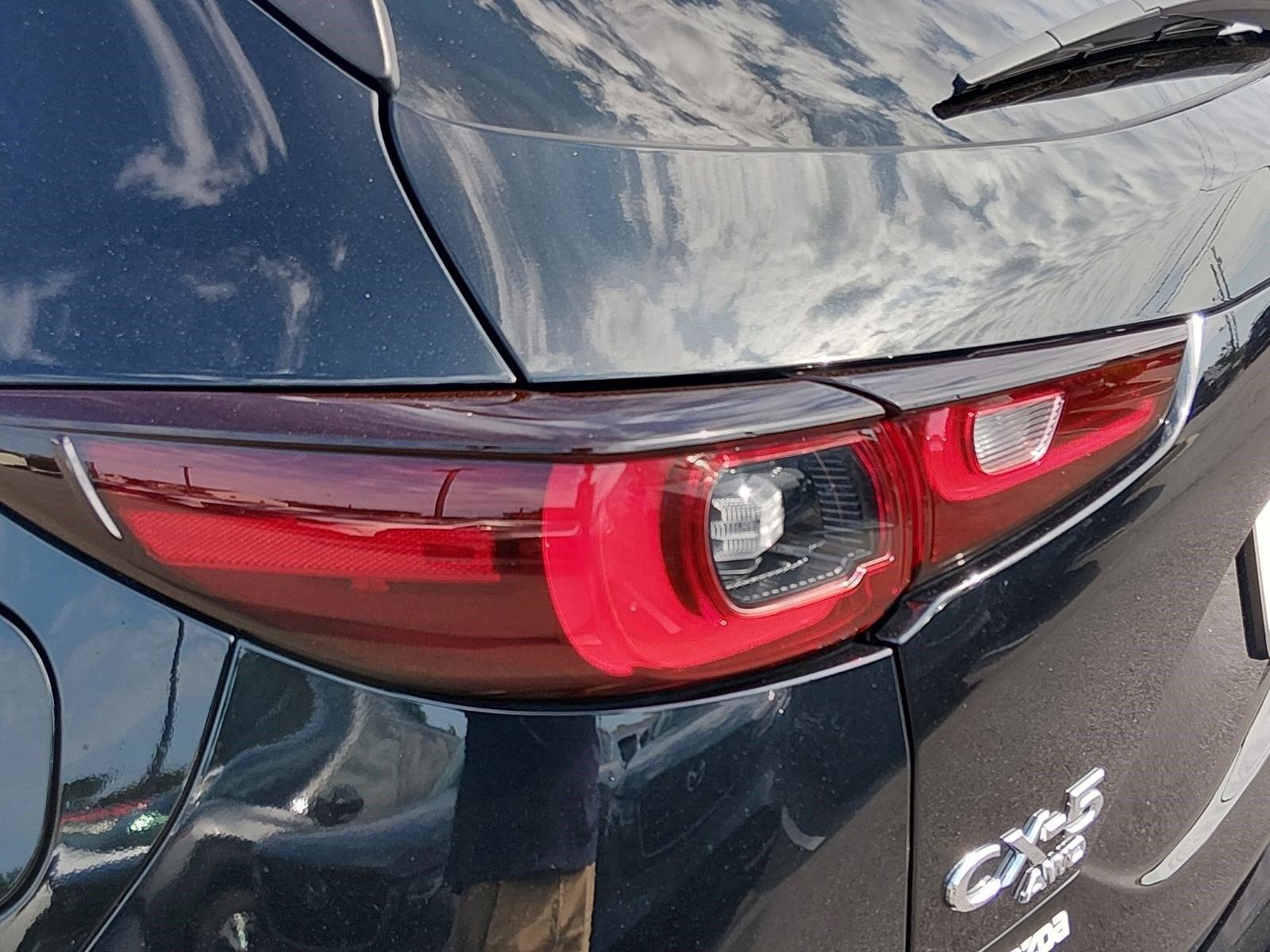 Used 2025 Jet Black Mica Mazda 2.5 S Select Package image 13