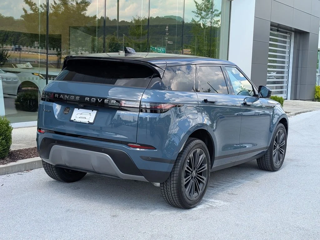 New 2026 Tribeca Blue Land Rover S image 7