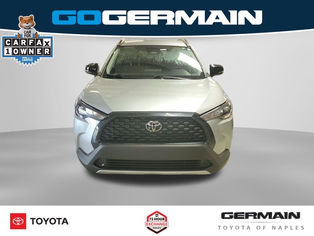 Used 2025 Silver Toyota LE image 3