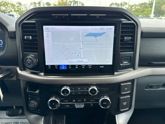 Used 2024 White Ford XLT image 28