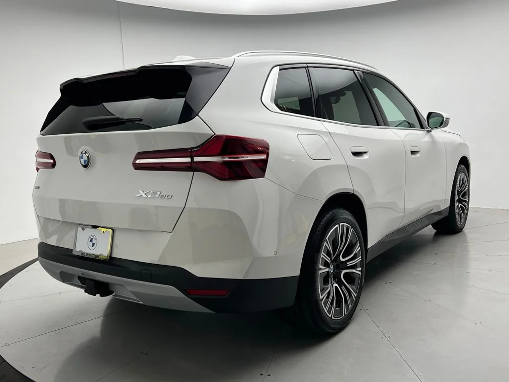 New 2026 Alpine White BMW 30 xDrive image 3